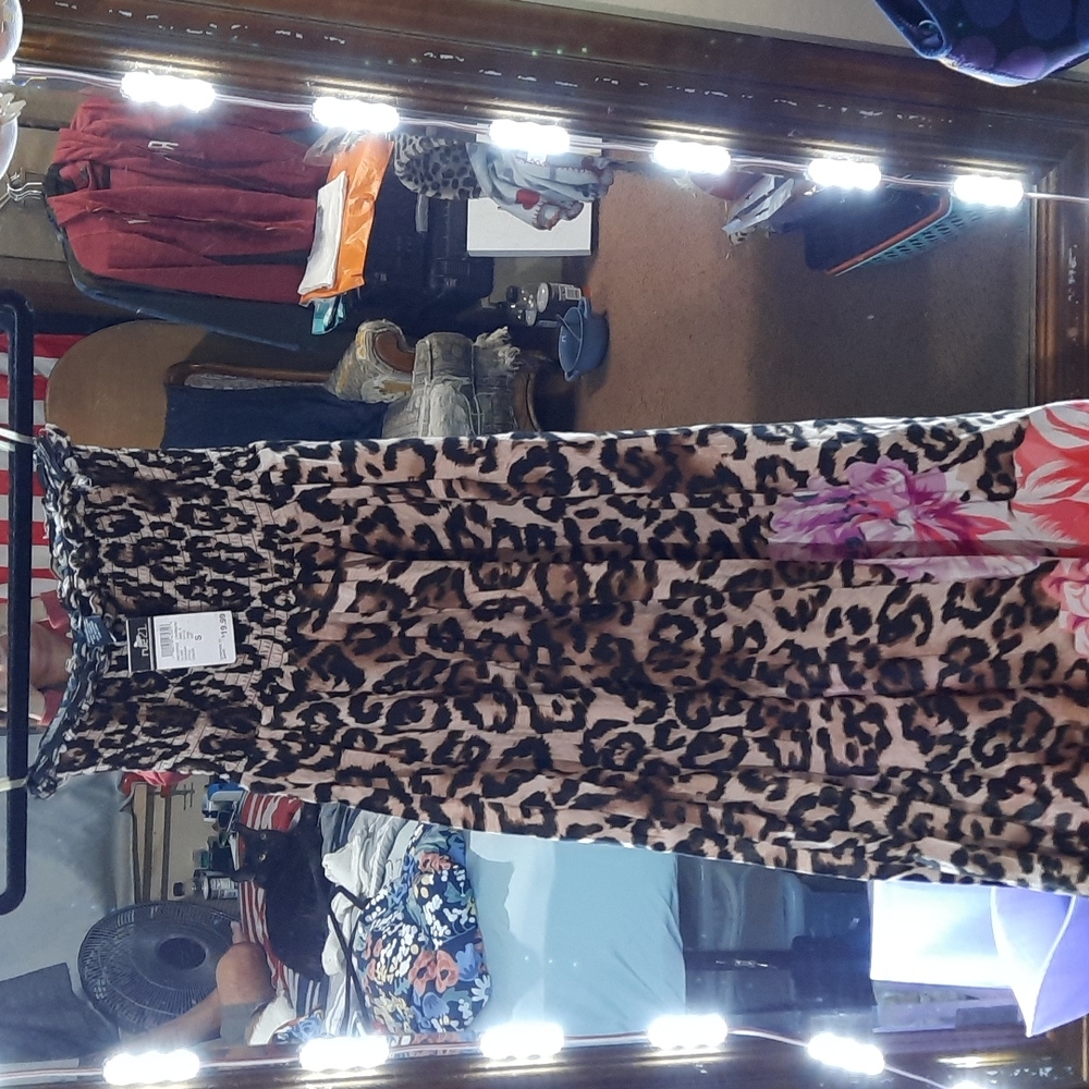Rue 21 cheetah print maxi dress